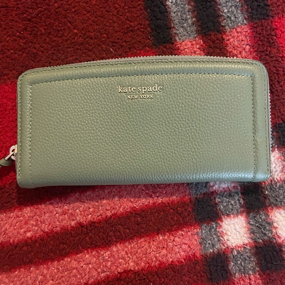 Kate Spade romaine slim continental wallet